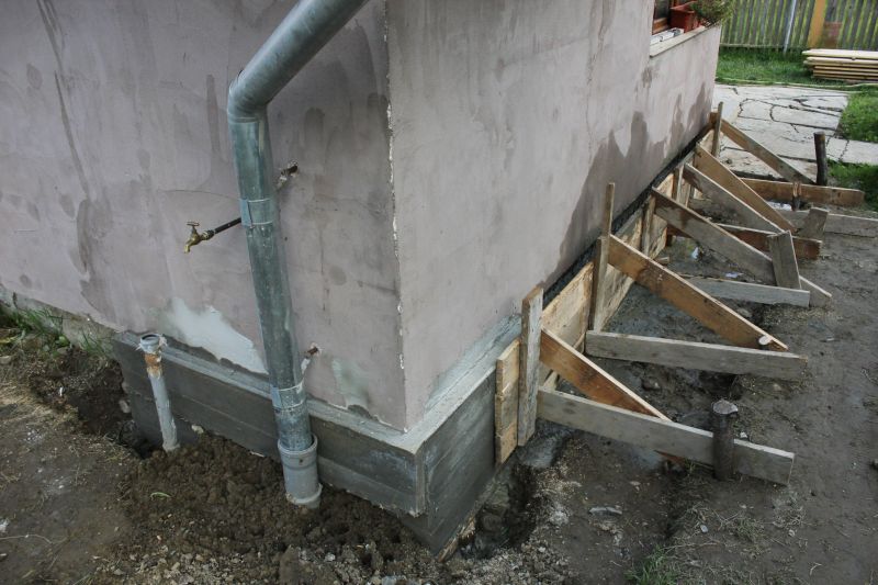 Foundation Underpinning in Fayetteville, TN